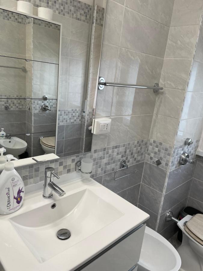Casa Iris Daire Rozzano Dış mekan fotoğraf
